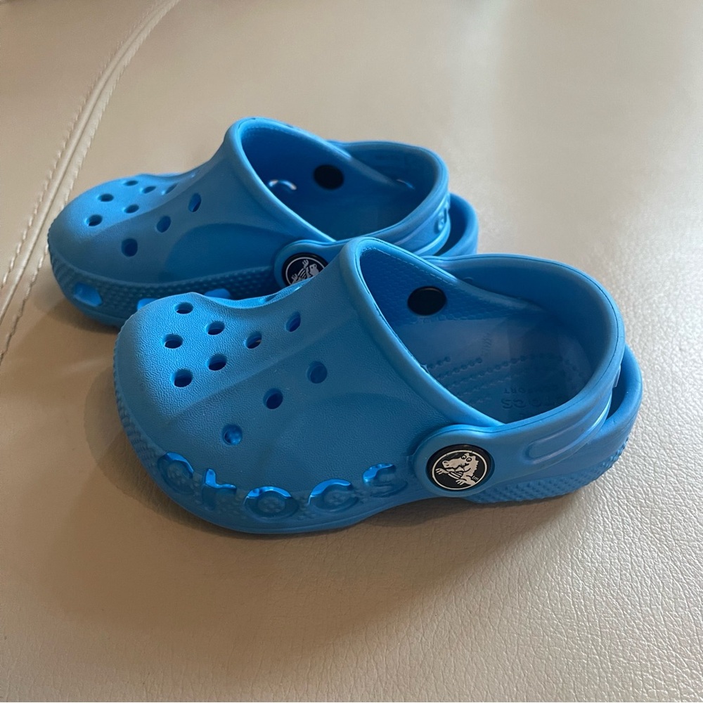 CROCS Kids Aqua Water Shoes size C6